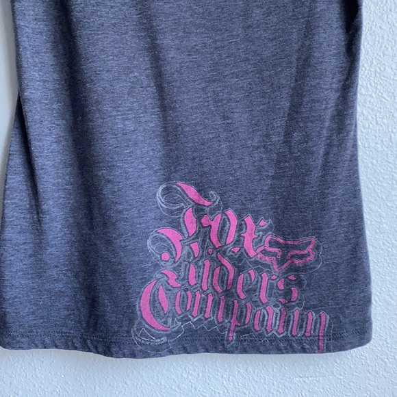 Dead stock fox riders tee 💕 - Picture 4 of 6